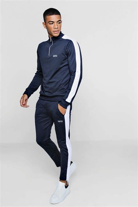 tracksuits for men's.